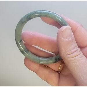 Gorgeous Genuine Burmese Jade Bangle!!